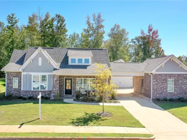 1632 James Burt Pkwy, Auburn, AL 36830