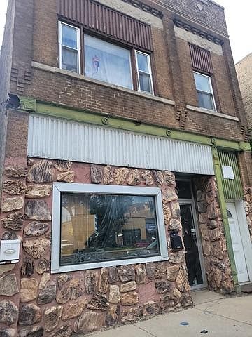 1st image of 3932 N Ashland Ave APT 1R