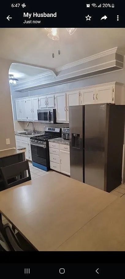 2 bed, $2,000 — Photo 1