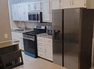 39 Ring St APT 1, Providence, RI 02909