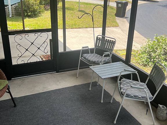 5th image of 157 Moller Way