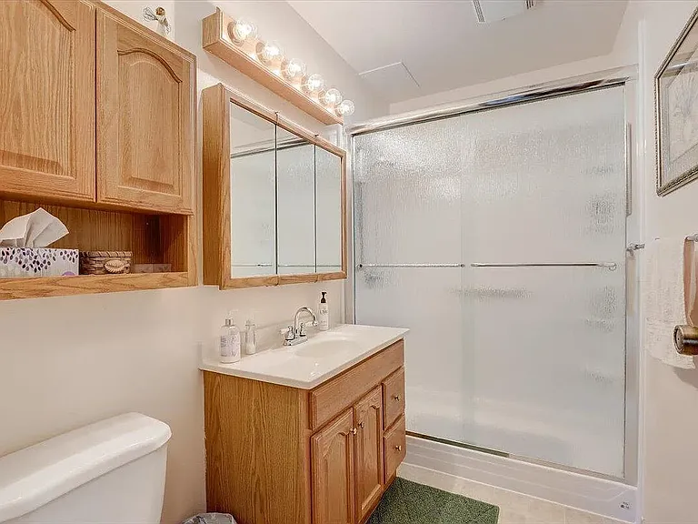 3215 W Mangold Ave #C — Photo 20