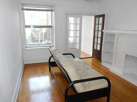 1228 W Winnemac Ave #1 — Photo 1