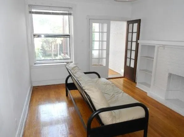 1228 W Winnemac Ave APT 1, Chicago, IL 60640
