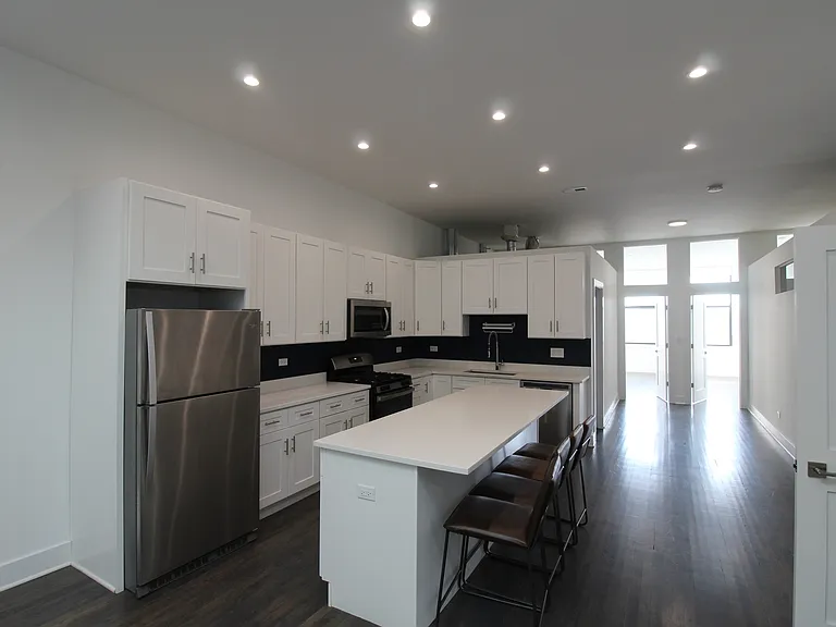 1474 N Milwaukee Ave #3F — Photo 11