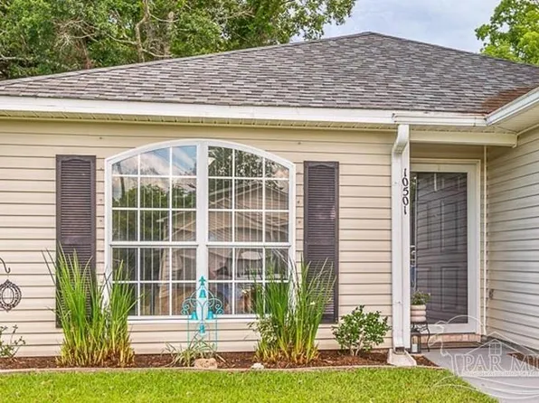 10501 Senegal Dr, Pensacola, FL 32534