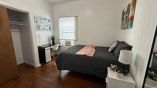 1141 E 500 S Photo 1