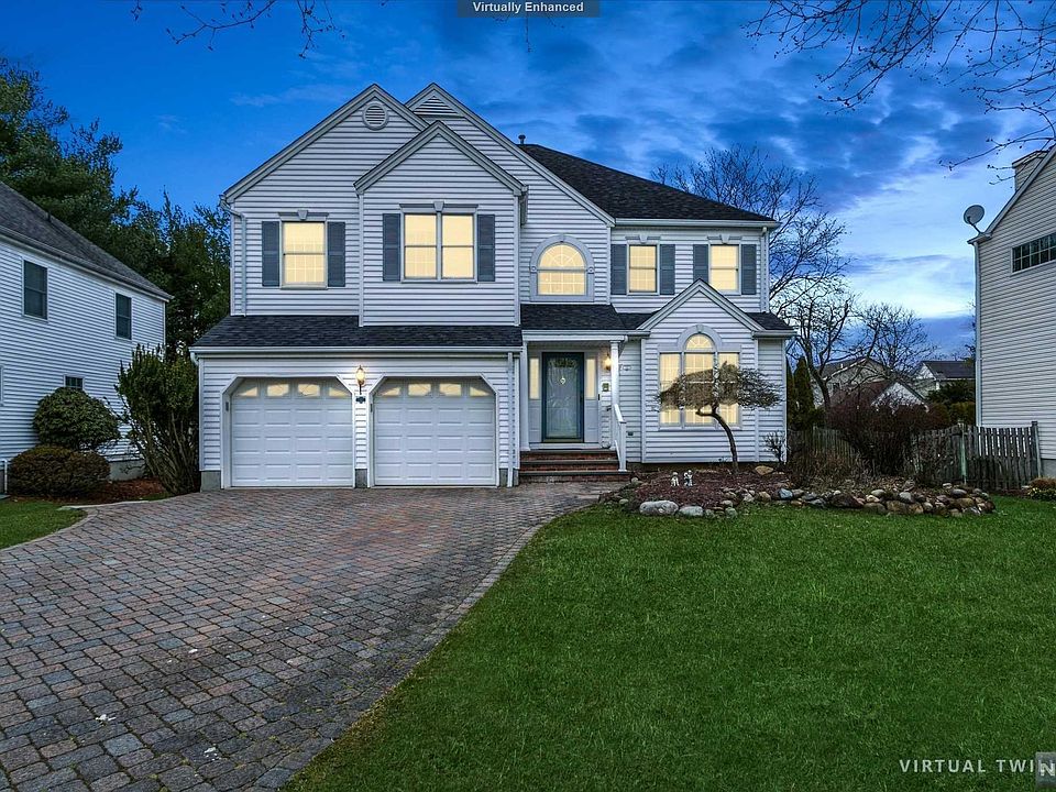 1st image of 542 Alosio Dr