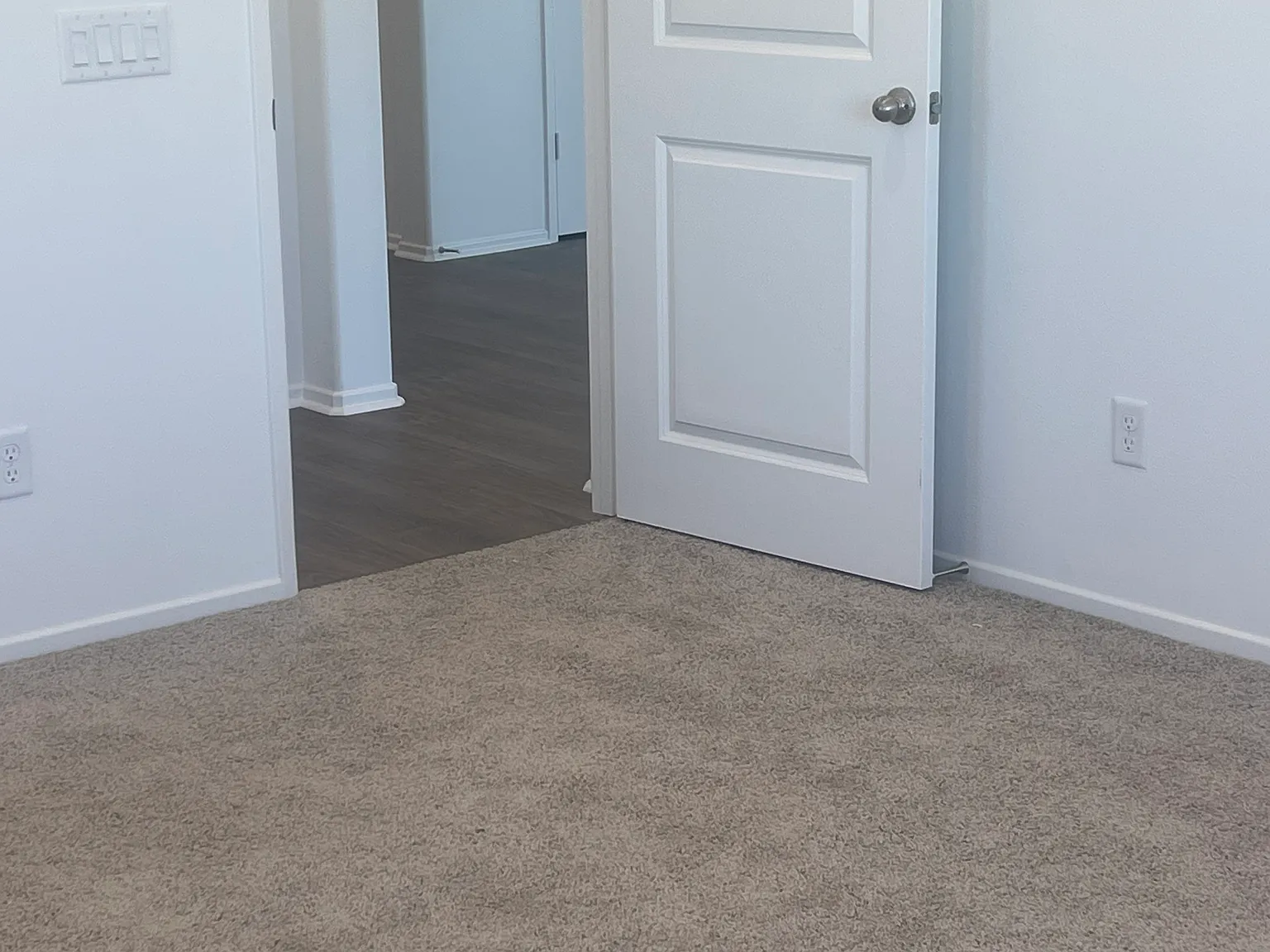 4 bed, 2082 sqft, $1,050 — Photo 4