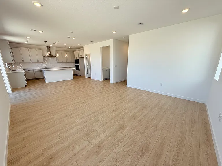 809 Canoe Ct — Photo 12