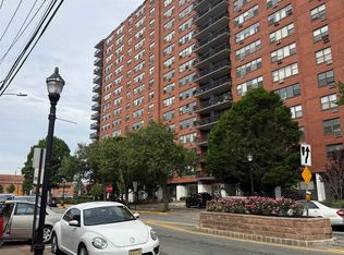 500 Central Ave APT 1504, Union City, NJ 07087