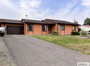 1010 S 11th St, Challis, ID 83226