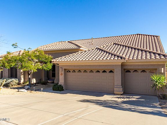 3rd image of 11569 E Desert Holly Dr