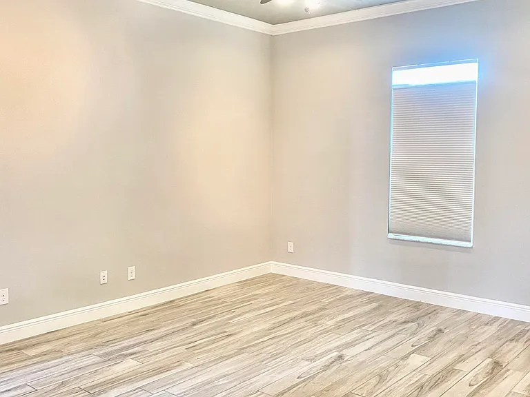 2715 Vuldarno Ln — Photo 6