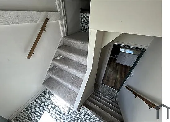 3430 E 73rd St — Photo 37