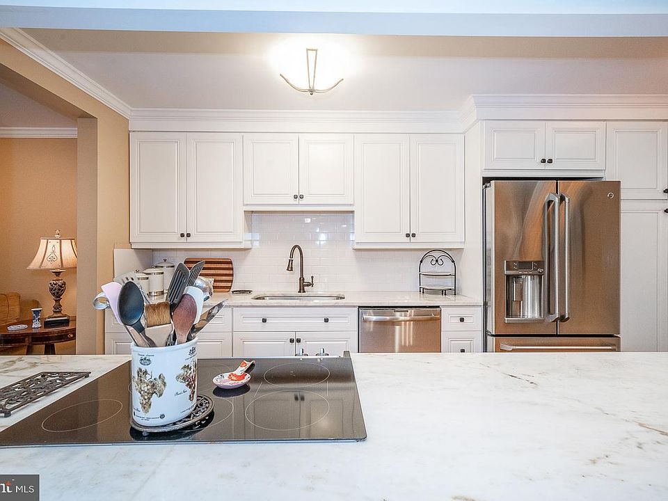 William Penn House Apartments Philadelphia, PA Zillow