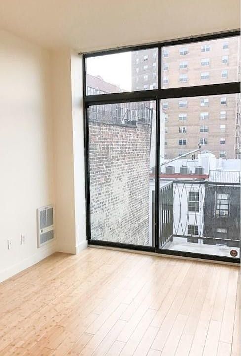 1st image of 92 E 7th St APT 4B