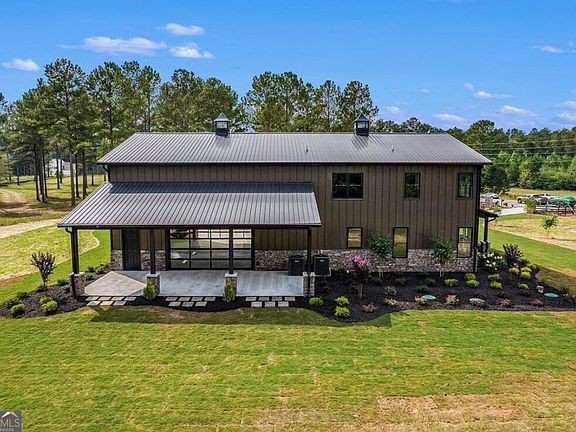 3rd image of 950 Island Shoals Rd