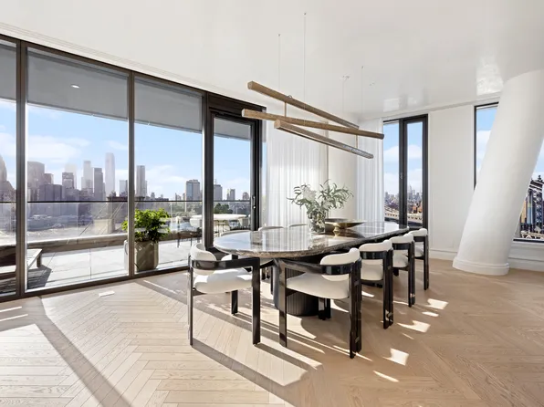 30 Front Street image 16 of 44