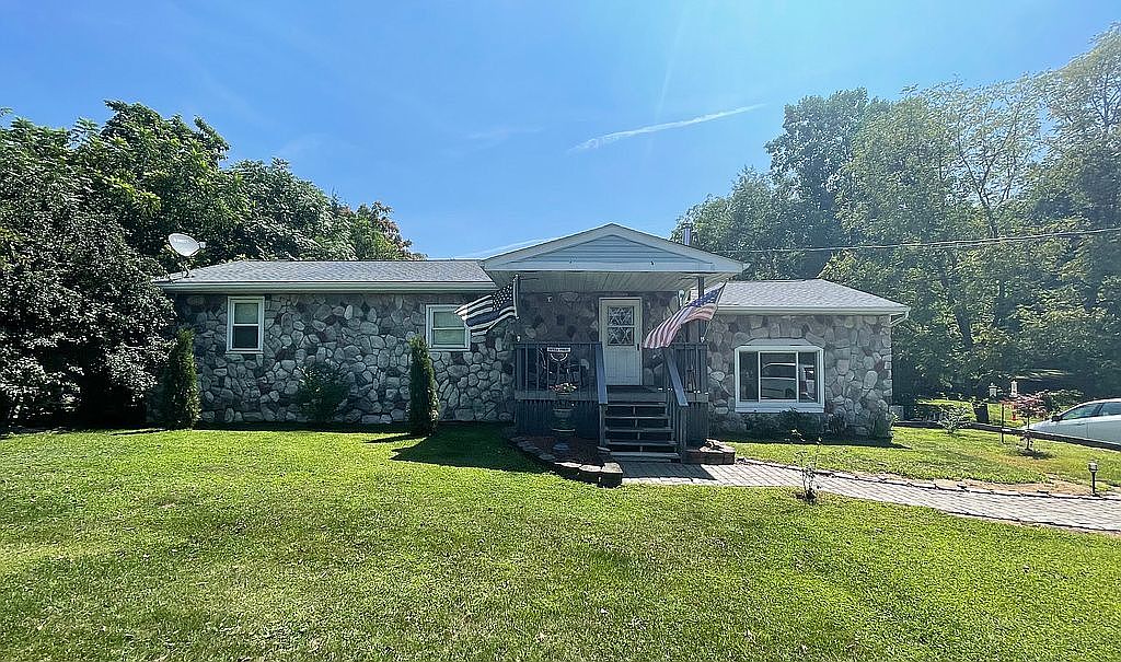 221 Berea Rd, Walden, NY 12586 Zillow