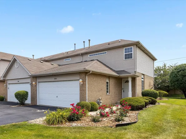 7251 Bradford Ct #134, Justice, IL 60458