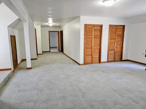 46 Reddick Rd, Asheville, NC 28805