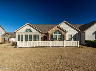 8729 Parkview Oaks Cir, Olive Branch, MS 38654