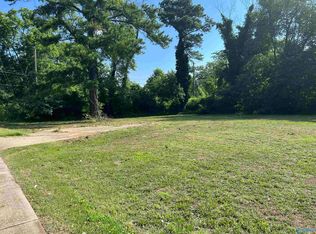 900 Mastin Lake Rd NW, Huntsville, AL 35811