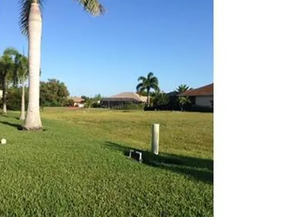 15370 Briarcrest Cir, Fort Myers, FL 33912