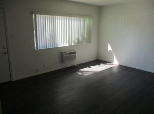1000 E 32nd St APT A, Signal Hill, CA 90755