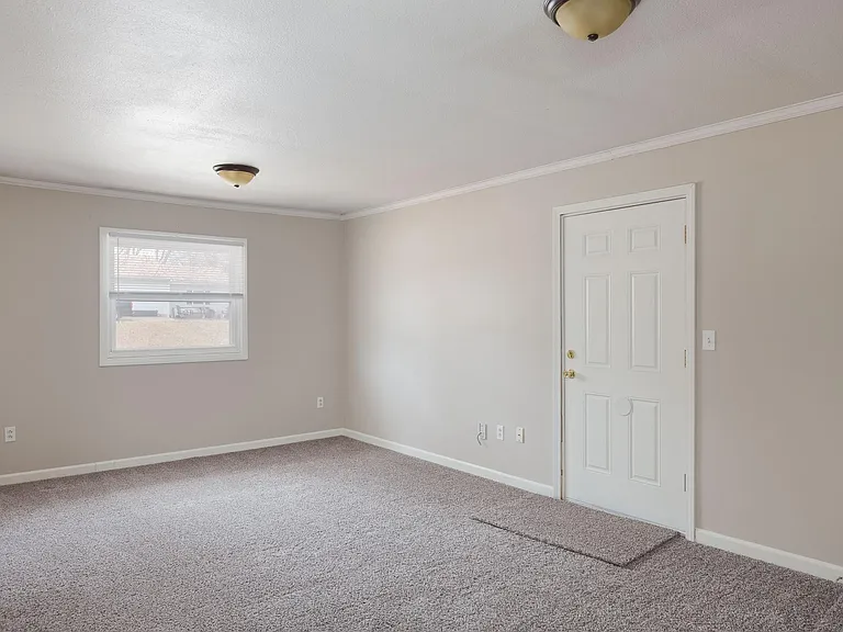 4913 Appleton Ave — Photo 5