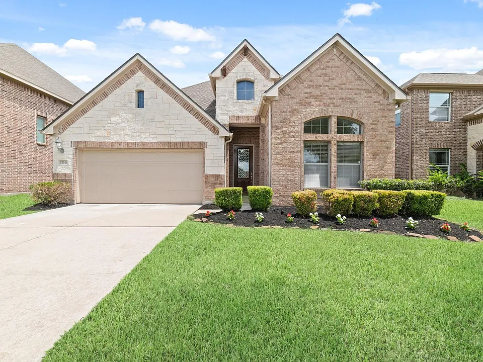 17314 Aldenwilds Ln