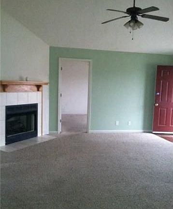 3rd image of 2240 Kim Dr