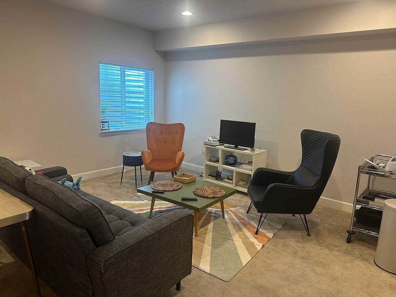 1 bed, 1200 sqft, $1,500 — Photo 3