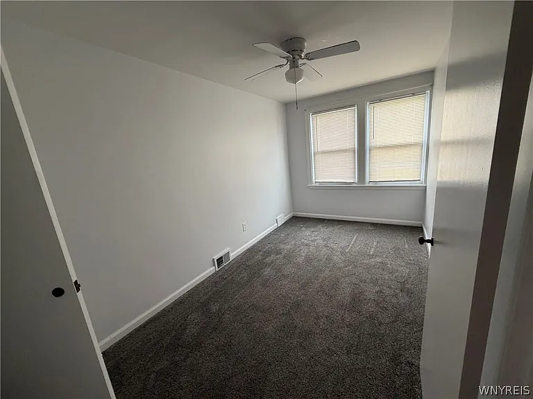 808 Cleveland Dr #LOWER — Photo 6