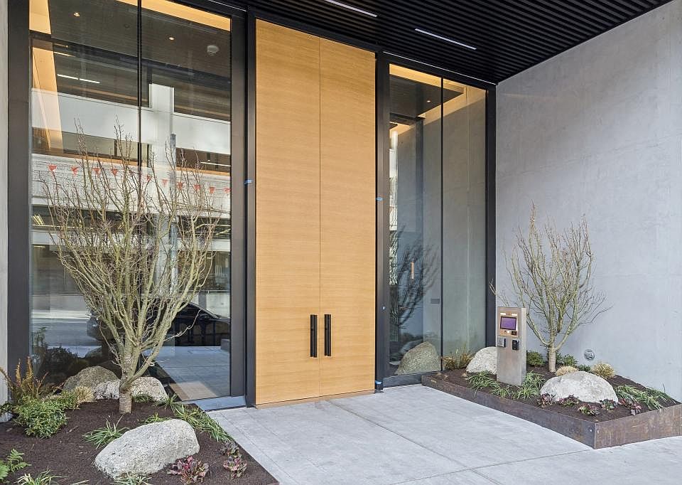 New Exterior Photo