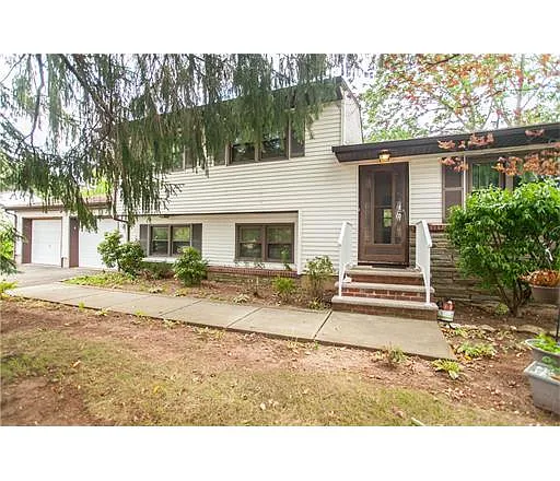 274 Tingley Ln photo 1