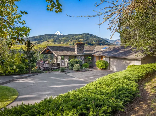 2250 Riverdale Rd, Hood River, OR 97031