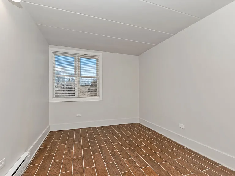 6603 S Rhodes Ave — Photo 15