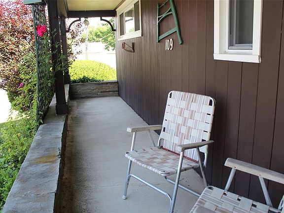 5th image of 2 Edna Ave