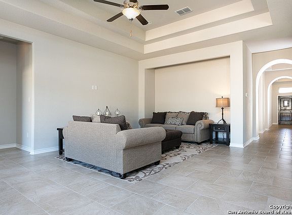5th image of 14215 Sam Houston Way