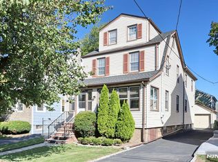 9 New York Ave, Bergenfield, NJ 07621