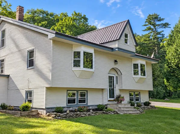 52 Death Valley Road, Minot, ME 04258