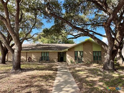 303 Birchwood Dr, Victoria, TX, 77901