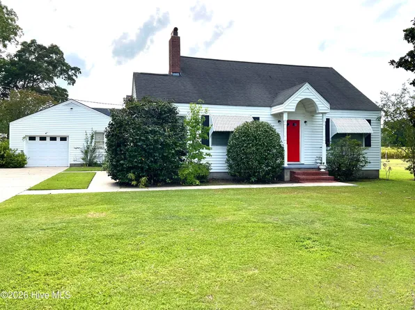 167 Lake Road, Newport, NC 28570