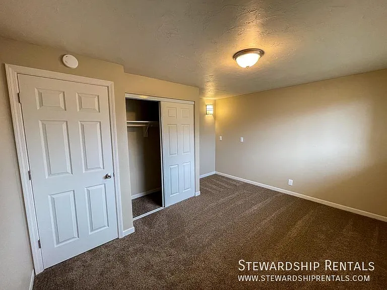 1859 W 12th Ave — Photo 12