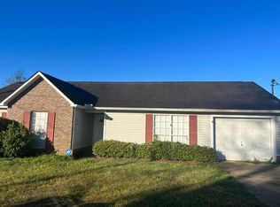 230 Gary St, Midland City, AL 36350