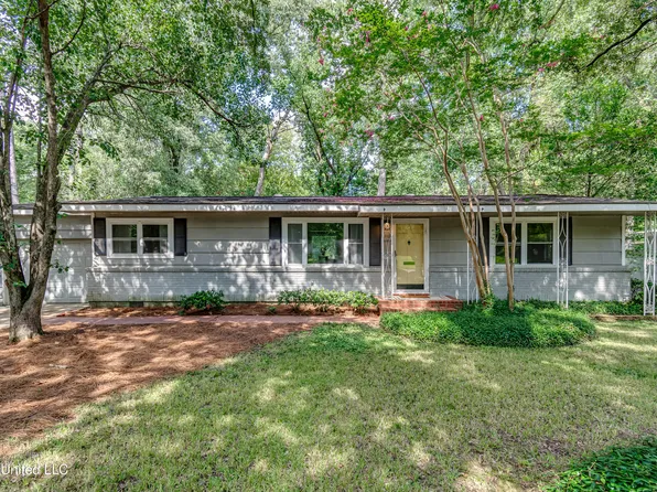 1838 Parkridge Dr, Jackson, MS 39211
