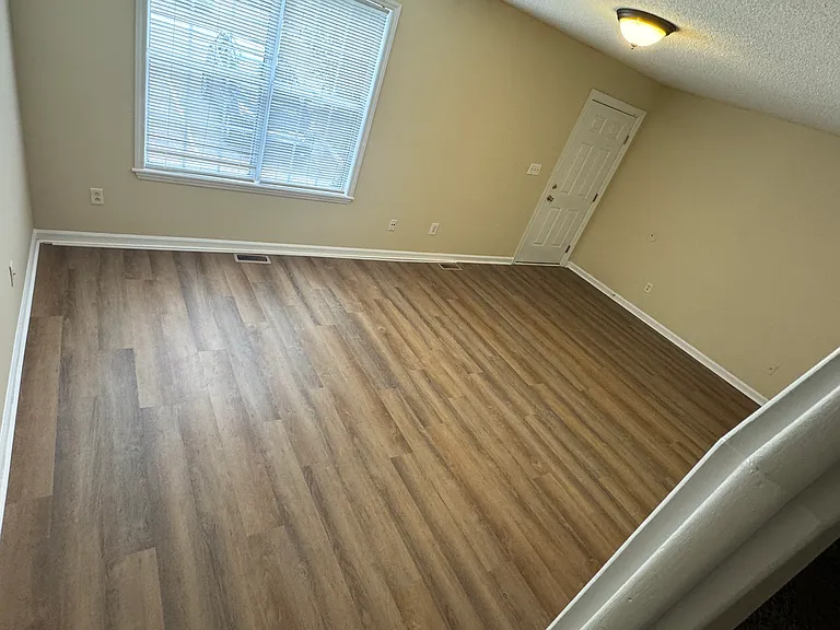4204 Kaplan Dr — Photo 13