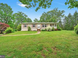 1130 Dogwood Dr, Reinholds, PA 17569